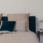 Aurakarwendel Apartman