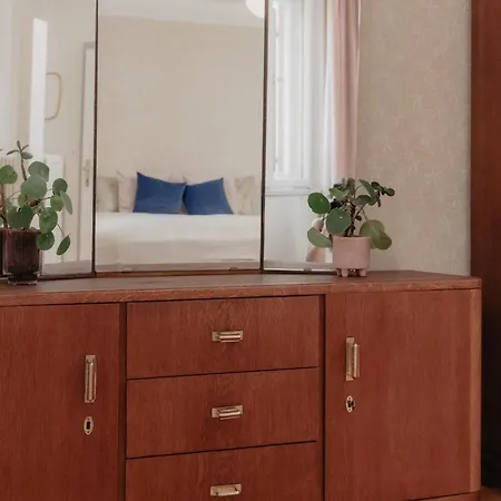 Aurakarwendel דירה *